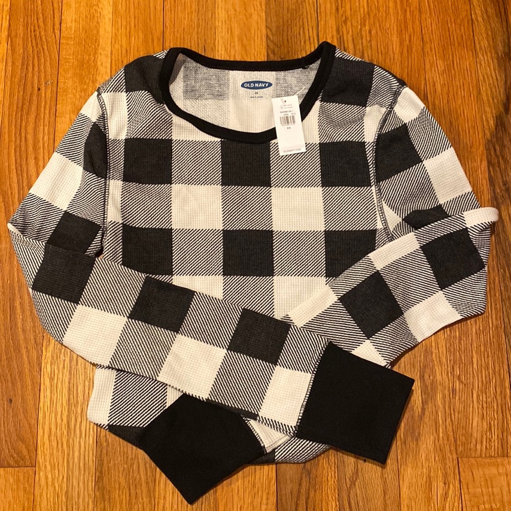 Plaid black and white soft flannel old navy top